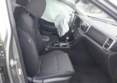 2020 Kia Sportage Lx, daño Front & Rear, Iaai lote 45906326, foto 5 de 16