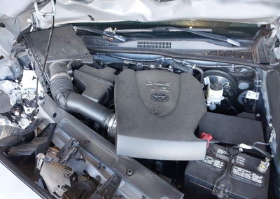 2021 Toyota Tacoma Sr5 V6, daño Frontal, Iaai lote 46120804, foto 10 de 22