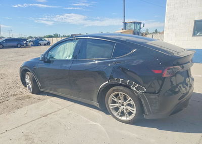 2023 Tesla Model Y, Side damage, Copart lot 65714556, photo 2 of 13