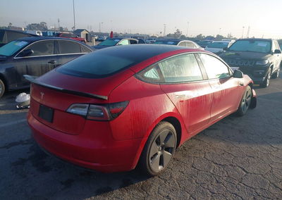 2022 Tesla Model 3 Rear-wheel Drive, daño Frontal, Iaai lote 44342550, foto 4 de 17
