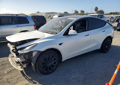 2022 Tesla Model Y, daño Trasero, Copart lote 68538736