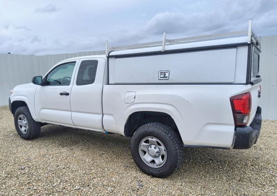 2022 Toyota Tacoma Sr, daño Abolladuras/rayones menores, Copart lote 70551726, foto 2 de 14