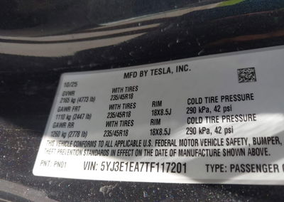 2026 Tesla Model 3, daño Frontal izquierdo, Iaai lote 45883222, foto 9 de 16