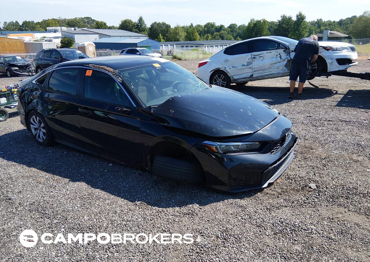 2026 Honda Civic Lx, daño Volcadura, Iaai lote 45916846