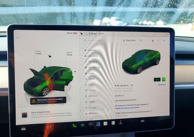 2023 Tesla Model Y, daño Lateral, Copart lote 72246796, foto 9 de 13