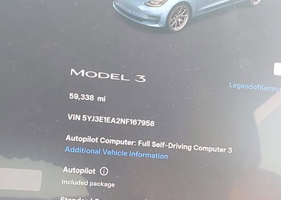 2022 Tesla Model 3 Rear-wheel Drive, daño Frontal, Iaai lote 44342550, foto 14 de 17