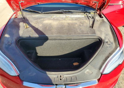 2020 Tesla Model S, daño Frontal, Copart lote 72879316, foto 11 de 12