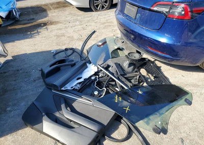 2022 Tesla Model 3, daño Lateral, Copart lote 53959956, foto 13 de 16