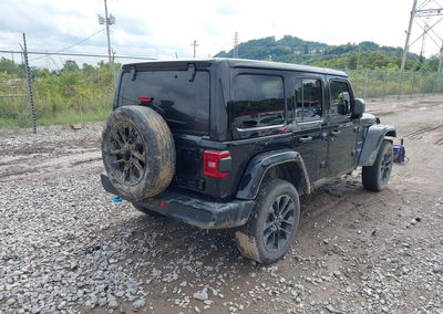 2024 Jeep Wrangler 4xe Sahara 4xe, uszkodzenie: Przód, Iaai lot 46081556, zdjęcie 4 z 16