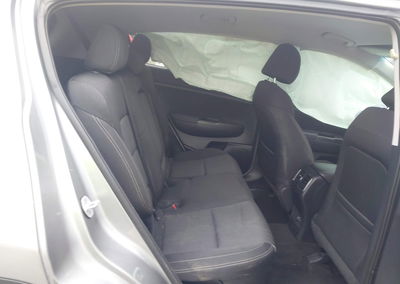 2020 Kia Sportage Lx, daño Front & Rear, Iaai lote 45906326, foto 8 de 16