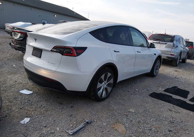 2021 Tesla Model Y Long Range Dual Motor All-wheel Drive, uszkodzenie: Przód, Iaai lot 46052608, zdjęcie 4 z 16