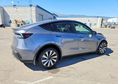 2026 Tesla Model Y, uszkodzenie: Przód, Copart lot 67728226, zdjęcie 3 z 16
