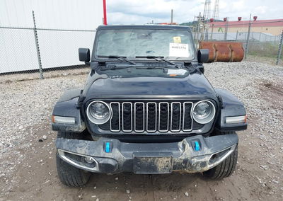 2024 Jeep Wrangler 4xe Sahara 4xe, uszkodzenie: Przód, Iaai lot 46081556, zdjęcie 12 z 16