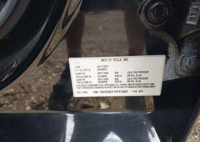 2023 Tesla Model Y Awd/long Range Dual Motor All-wheel Drive, daño Normal Wear & Tear, Iaai lote 46336754, foto 9 de 21