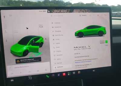 2026 Tesla Model Y, uszkodzenie: Lewy tył, Iaai lot 45950419, zdjęcie 7 z 15