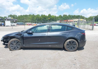 2026 Tesla Model 3, daño Frontal izquierdo, Iaai lote 45883222, foto 14 de 16