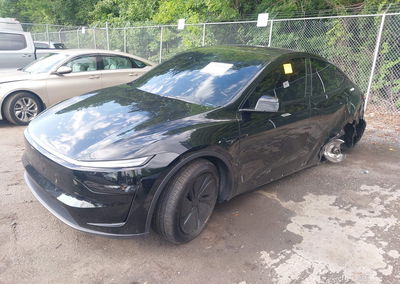 2026 Tesla Model Y, uszkodzenie: Lewy tył, Iaai lot 45950419, zdjęcie 2 z 15