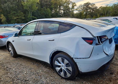 2021 Tesla Model Y, Rear End damage, Copart lot 67984976, photo 2 of 13