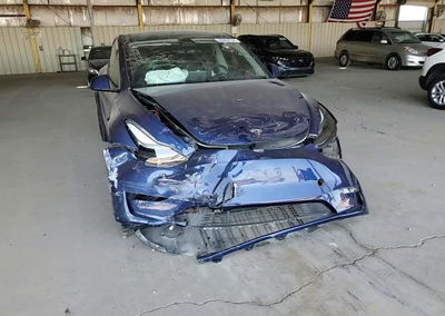 2023 Tesla Model Y, daño Frontal, Copart lote 65962736, foto 13 de 14