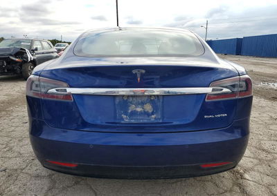2020 Tesla Model S, daño Abolladuras/rayones menores, Copart lote 73528346, foto 6 de 12