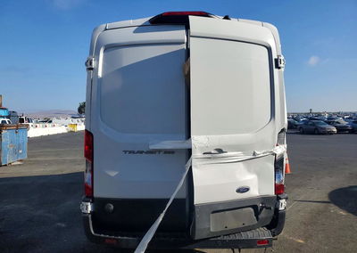 2024 Ford Transit T-250, daño Trasero, Copart lote 69014676, foto 6 de 13