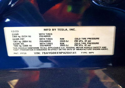 2023 Tesla Model Y, daño Frontal, Copart lote 65962736, foto 12 de 14
