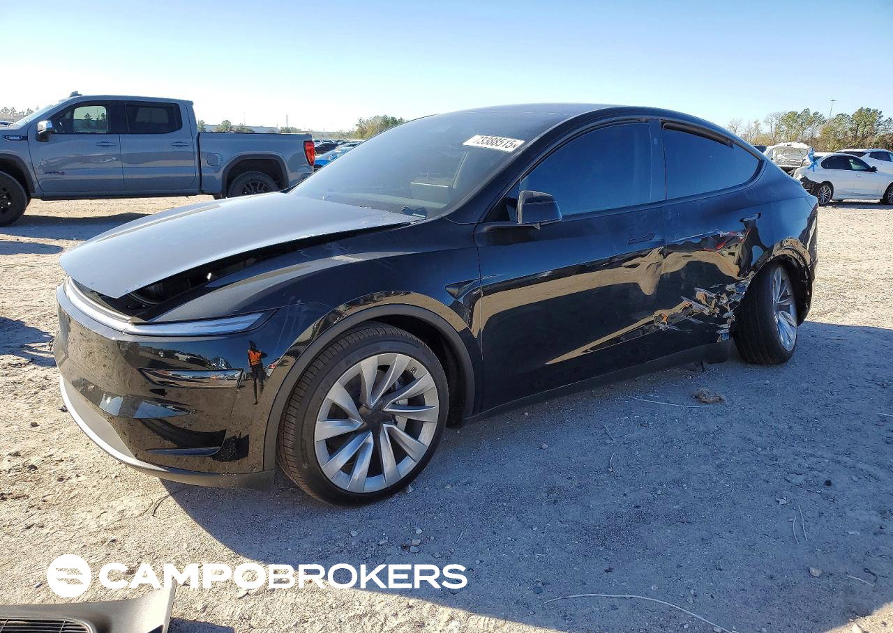 2026 Tesla Model Y, daño Lateral, Copart lote 73388515