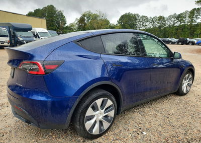 2021 Tesla Model Y, uszkodzenie: Bok, Copart lot 72789306, zdjęcie 3 z 12