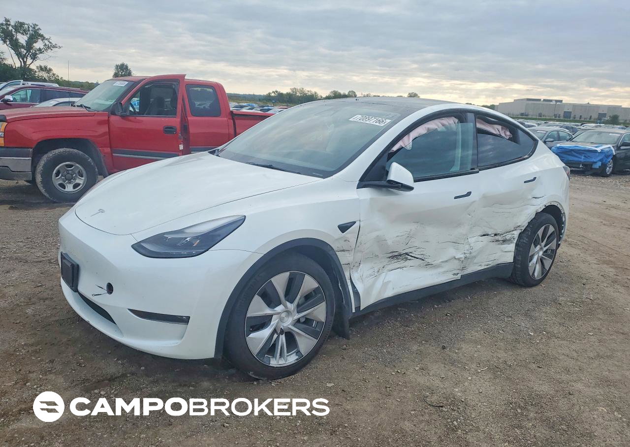 2023 Tesla Model Y, daño Lateral, Copart lote 70897166