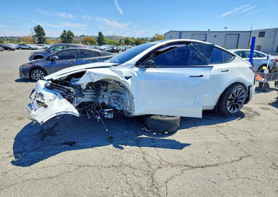 2023 Tesla Model Y, daño Frontal, Copart lote 64967806