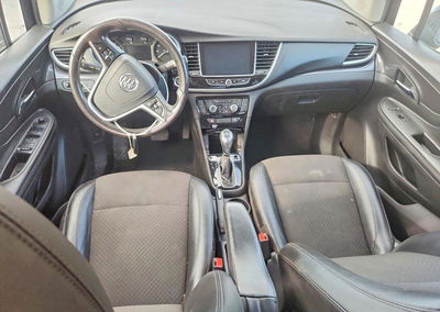 2019 Buick Encore Preferred, daño Mecánico, Copart lote 70099236, foto 8 de 13