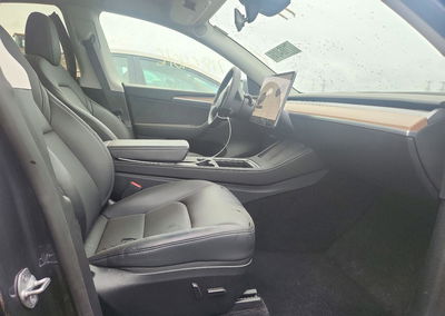 2023 Tesla Model Y, daño Lateral, Copart lote 71864016, foto 7 de 14