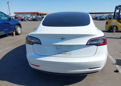 2021 Tesla Model 3 Standard Range Plus Rear-wheel Drive, uszkodzenie: Prawy przód, Iaai lot 45712712, zdjęcie 17 z 19