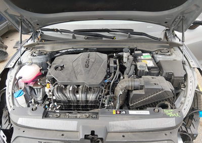 2025 Kia K5 Gt-line, Front & Rear damage, Iaai lot 45728314, photo 10 of 17