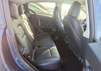 2023 Tesla Model Y, daño Lateral, Copart lote 71864016, foto 10 de 14