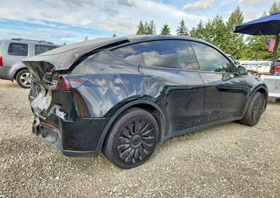 2023 Tesla Model Y, daño Trasero, Copart lote 71644066, foto 3 de 13