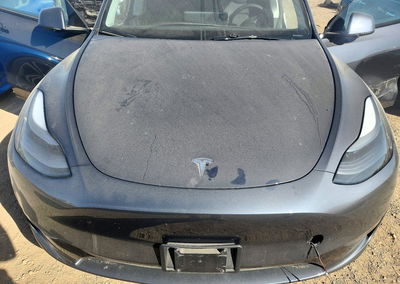 2023 Tesla Model Y, daño Lateral, Copart lote 71864016, foto 11 de 14