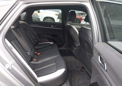 2025 Kia K5 Gt-line, Front & Rear damage, Iaai lot 45728314, photo 8 of 17