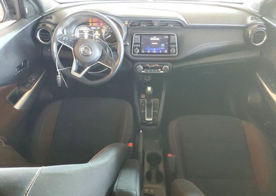 2019 Nissan Kicks Sr, daño Lateral, Copart lote 72802416, foto 8 de 14