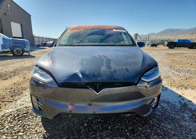 2020 Tesla Model X, uszkodzenie: Przód, Copart lot 71046856, zdjęcie 5 z 14