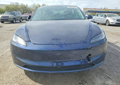2026 Tesla Model 3, daño Frontal, Copart lote 65945966, foto 5 de 15