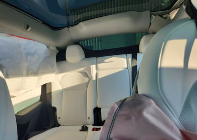 2026 Tesla Model Y, uszkodzenie: Dachowanie, Copart lot 69601416, zdjęcie 10 z 15
