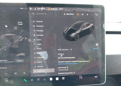 2023 Tesla Model Y Awd/long Range Dual Motor All-wheel Drive, daño Trasero izquierdo, Iaai lote 45031456, foto 7 de 19