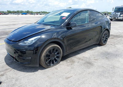 2023 Tesla Model Y Awd/long Range Dual Motor All-wheel Drive, daño Trasero izquierdo, Iaai lote 45031456, foto 2 de 19