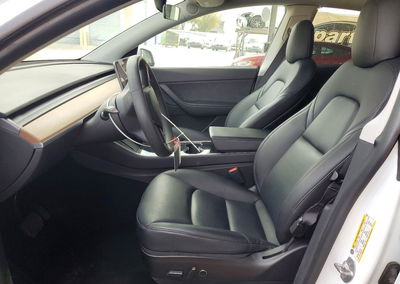 2021 Tesla Model Y, daño Frontal, Copart lote 73908166, foto 7 de 13