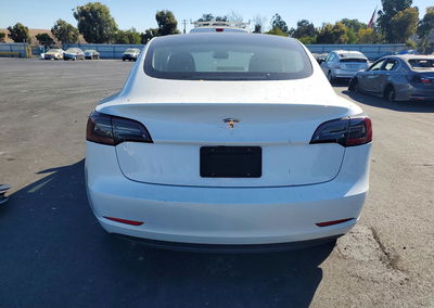 2023 Tesla Model 3, daño Lateral, Copart lote 72148156, foto 6 de 14
