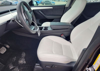2024 Tesla Model Y, daño Frontal, Copart lote 69056466, foto 7 de 15