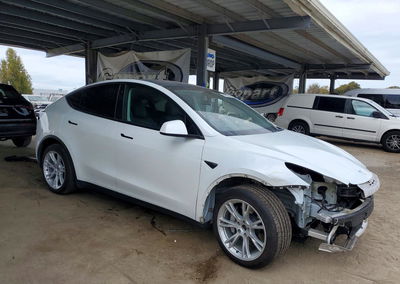 2021 Tesla Model Y, daño Frontal, Copart lote 73908166, foto 4 de 13