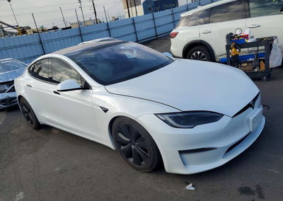 2023 Tesla Model S, uszkodzenie: Bok, Copart lot 68840686, zdjęcie 4 z 14