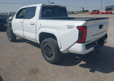 2025 Toyota Tacoma Trd Sport, пошкодження: Передня частина, Iaai лот 46026111, фото 3 з 17